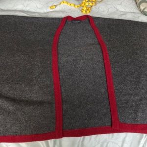 Gray knit shawl with belt